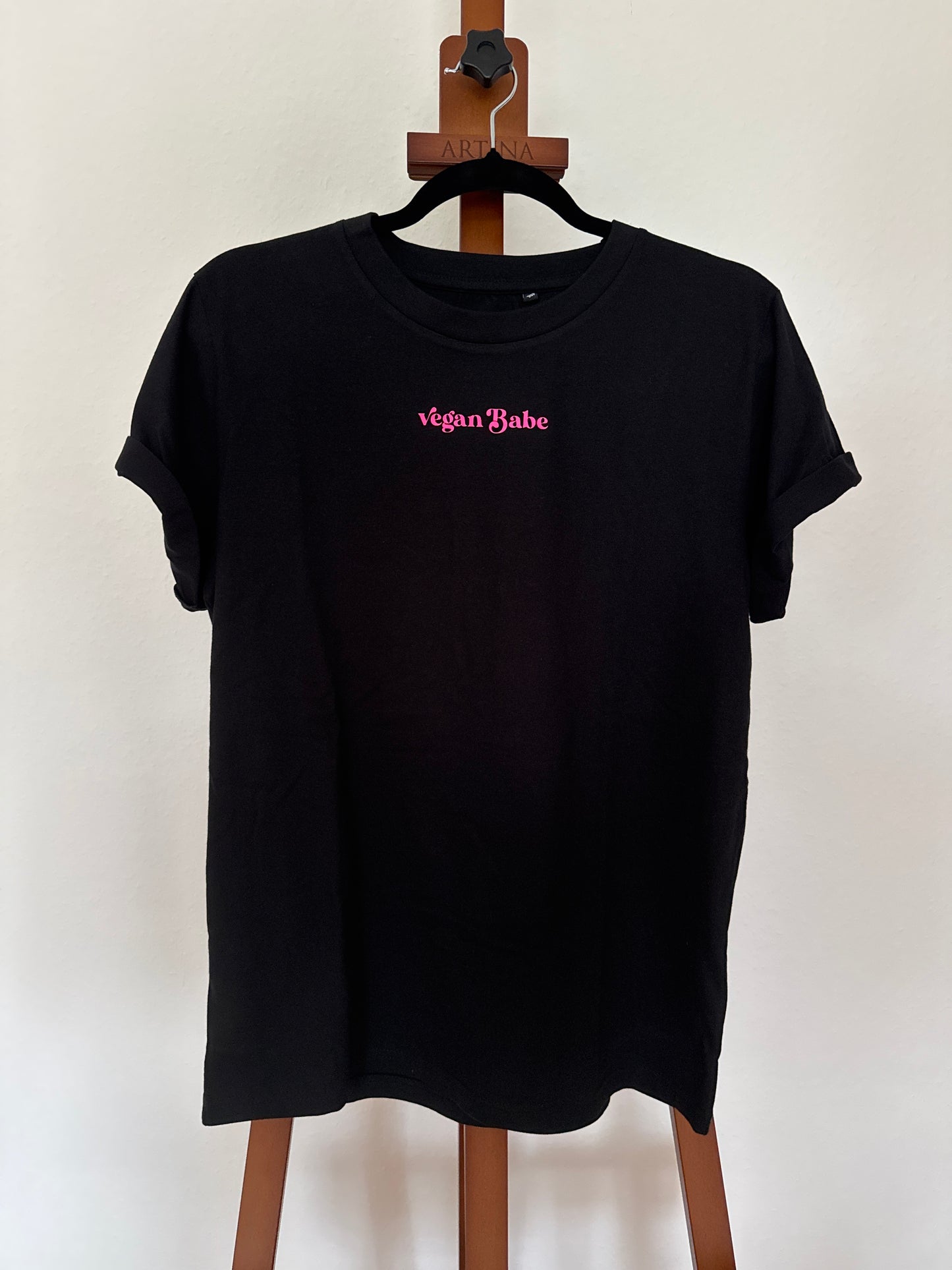 Vegan Babe | Unisex T-Shirt | Fairtrade & vegan